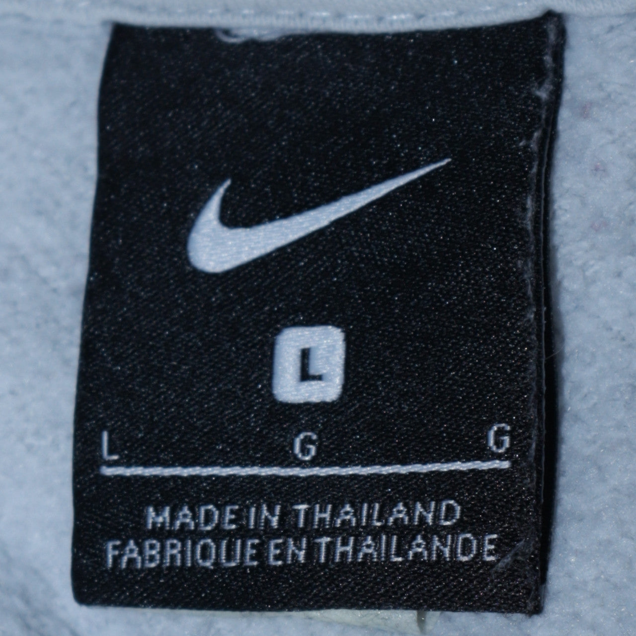 Nike Men's White Pullover Hoodie L Fleece Regular Fit Sportswear