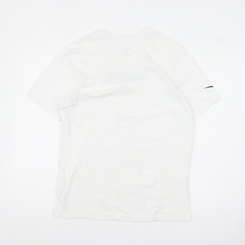 Nike Men’s White Tottenham Hotspur Short Sleeve Crew Neck T-Shirt Medium