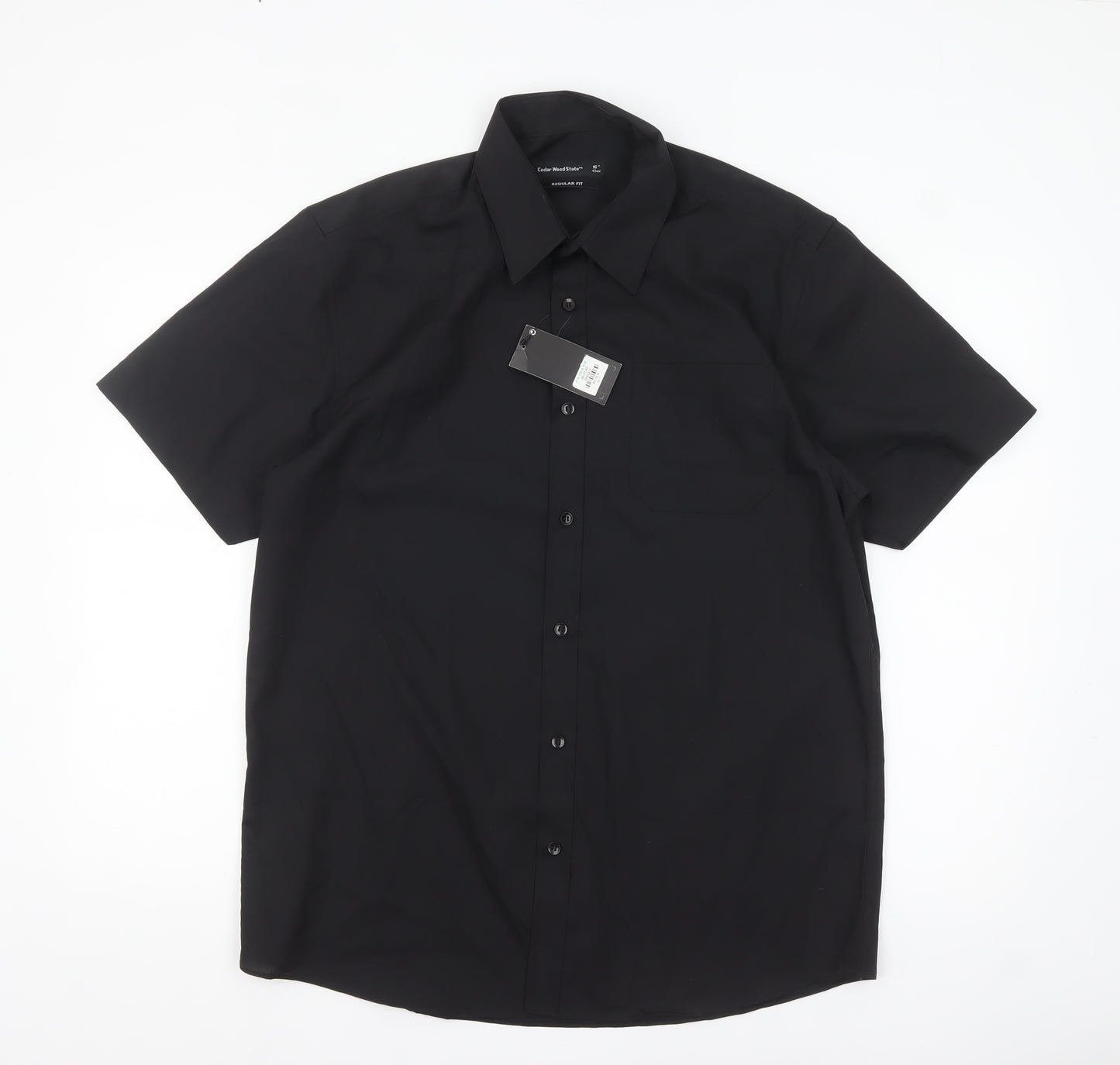Cedar Wood State Men’s Black 16in Regular Fit Short Sleeve Shirt
