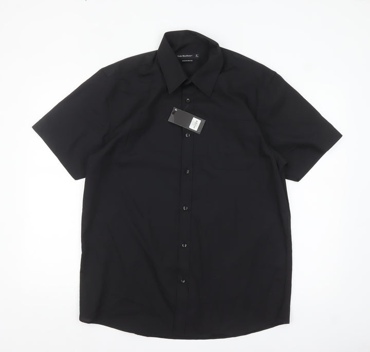Cedar Wood State Men’s Black 16in Regular Fit Short Sleeve Shirt