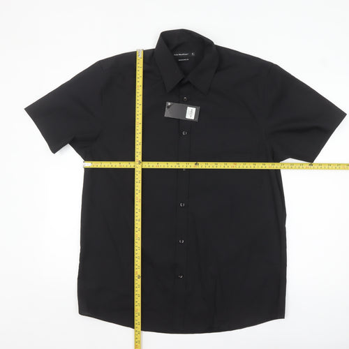 Cedar Wood State Men’s Black 16in Regular Fit Short Sleeve Shirt