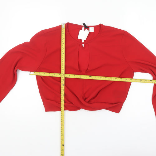 H&M Divided Women’s Red Cropped Twist Front Blouse Size 14