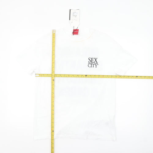 Pull & Bear Women’s White Sex and the City T-Shirt Size S