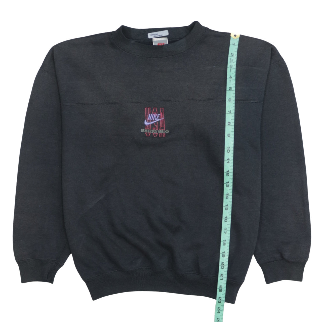 Nike Women's Black Medium Crew Neck Pullover Sweatshirt Embroidered USA Vintage