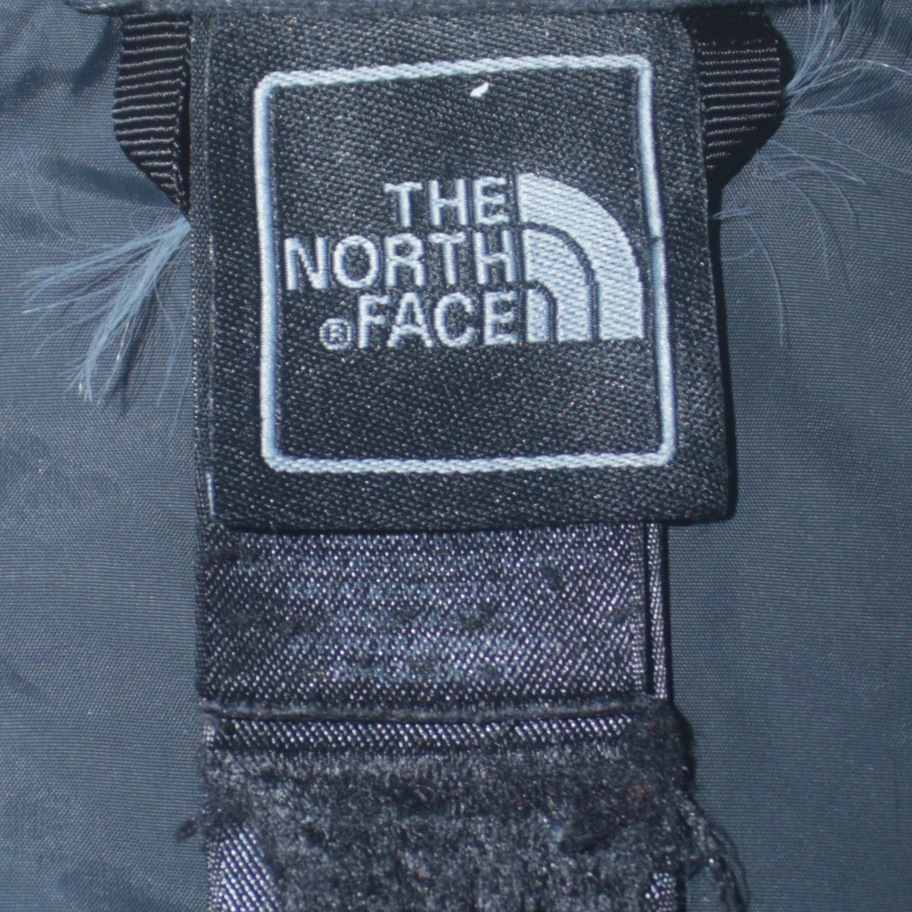The North Face Mens Black M Puffer Jacket Lightweight Casual Outdoor