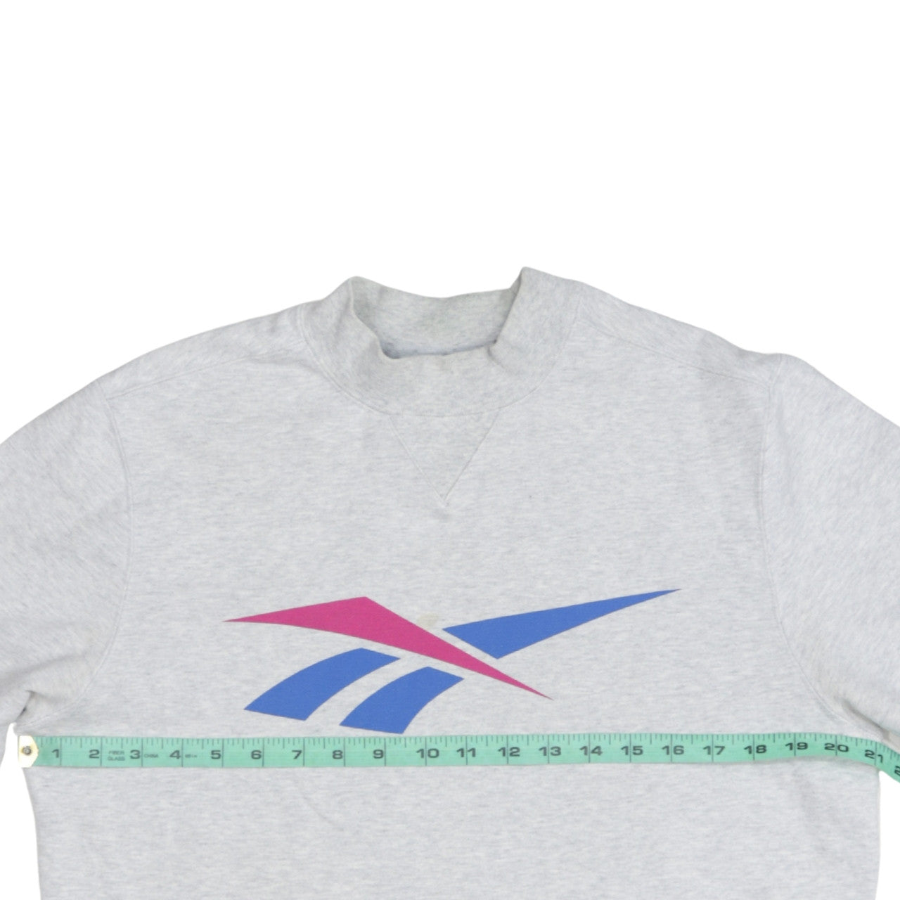 Reebok Classic Women's Grey Logo Sweatshirt Size M Pullover