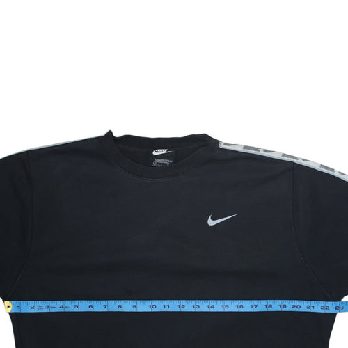 Nike Men's Black Medium Crew Neck Logo Pullover Sweatshirt
