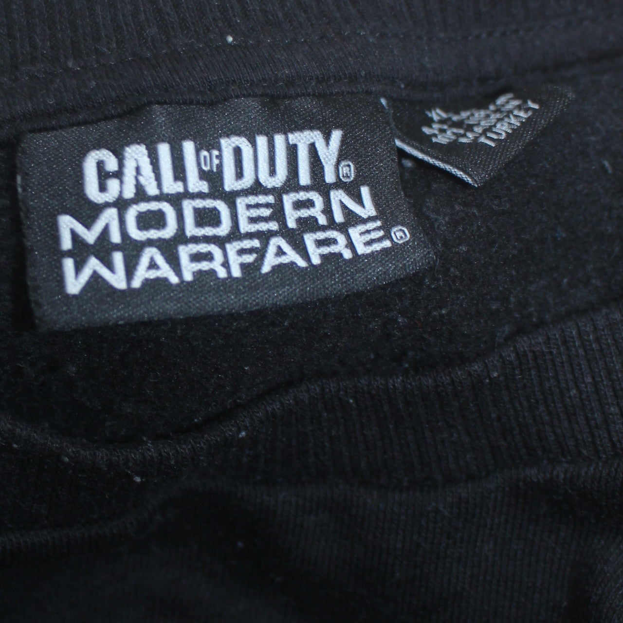 Primark Mens Black XL Call of Duty Modern Warfare Pullover Sweatshirt