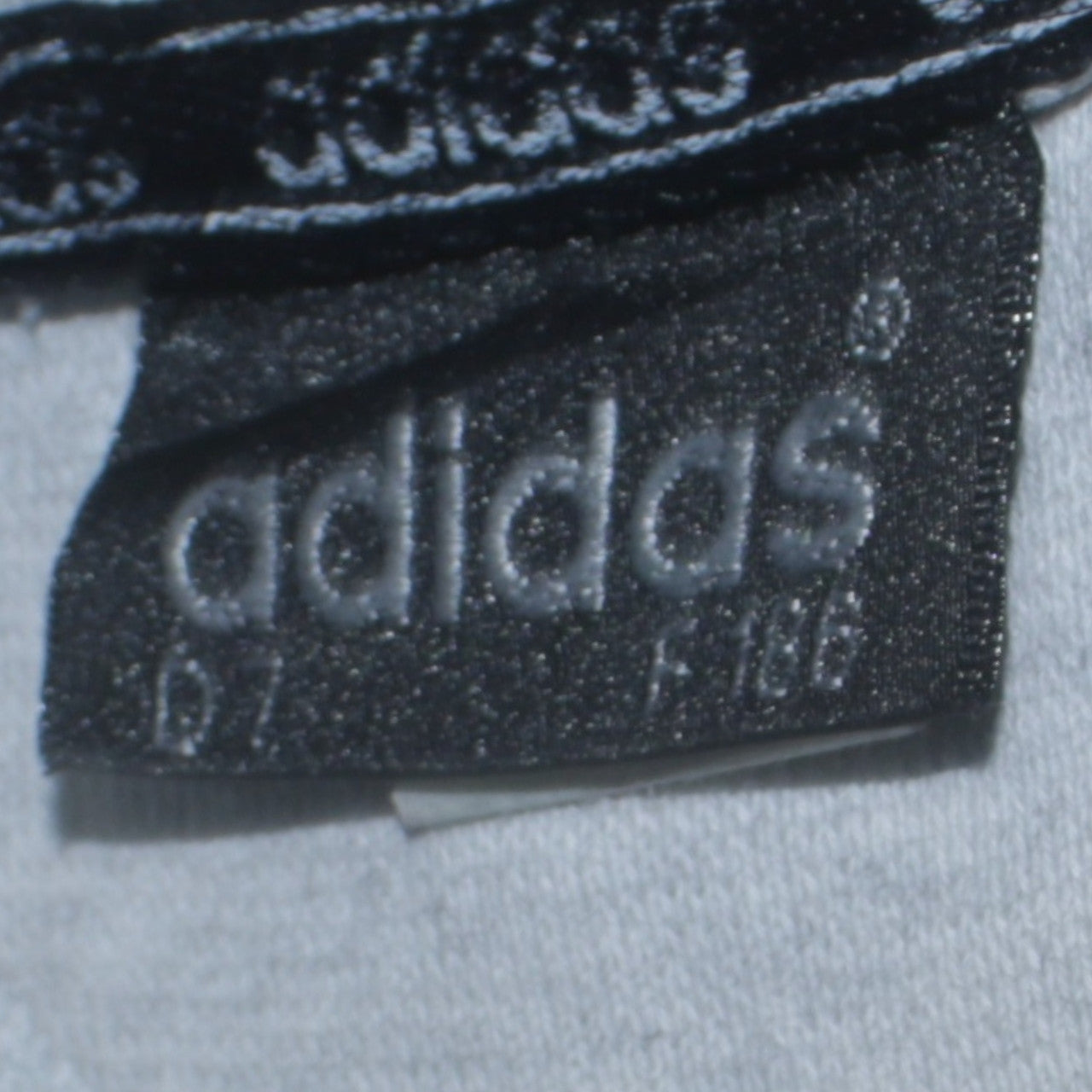 Adidas Mens Grey Crew Neck Pullover Sweatshirt L Regular Fit