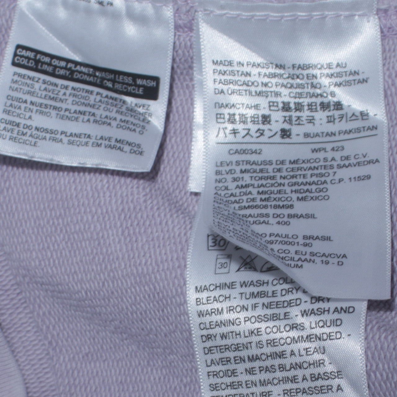 Levi's Men's Lilac Relaxed Fit Cotton Sweatshirt Size M