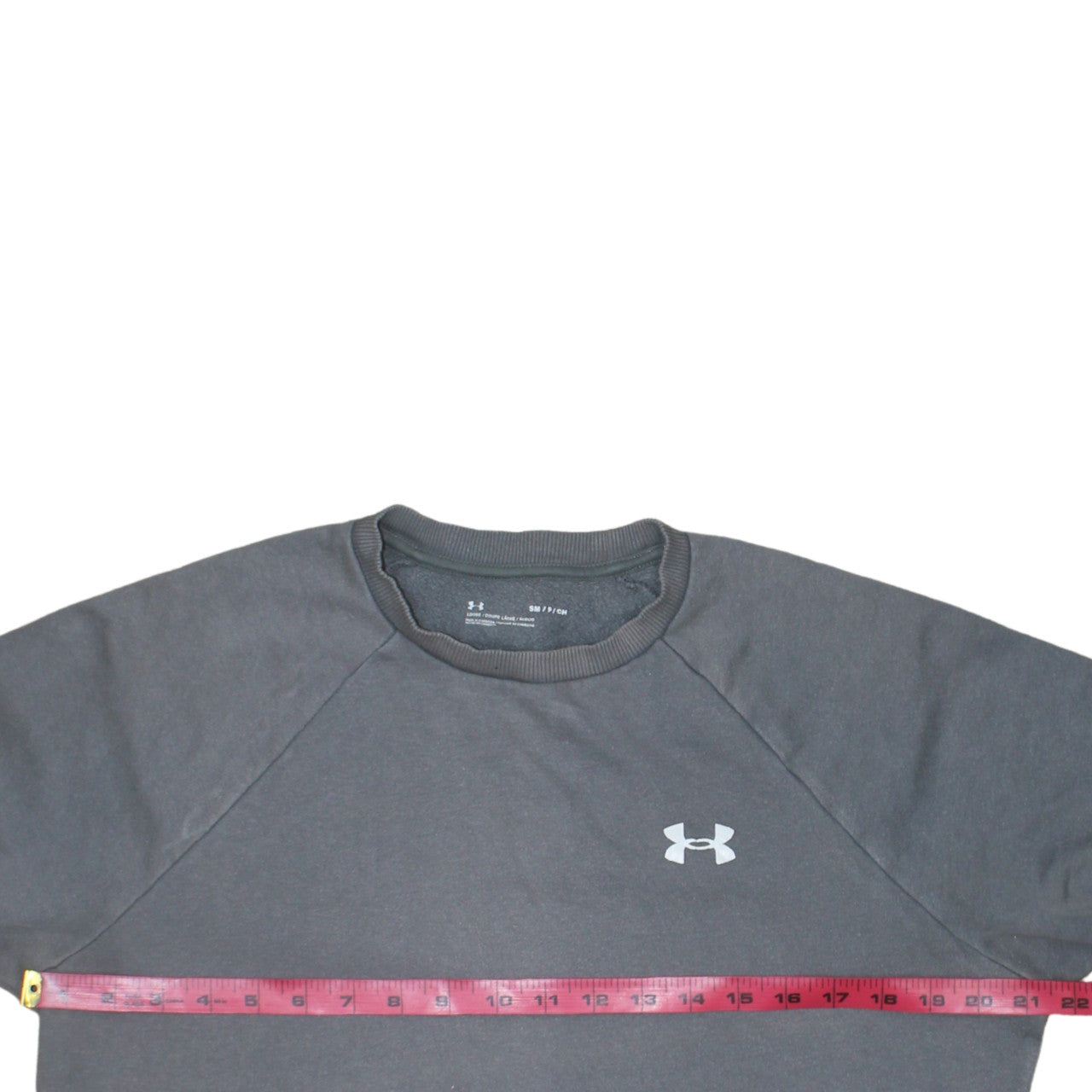 Under Armour Boys Grey Pullover Sweatshirt Size S Loose Fit Crew Neck