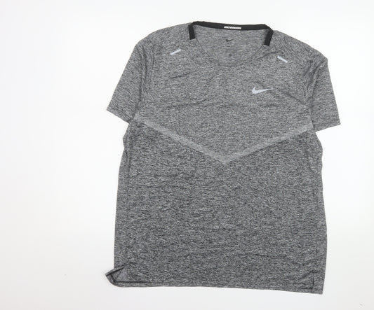 Nike Men's Grey Dri-FIT Running T-Shirt Size M Athletic Fit