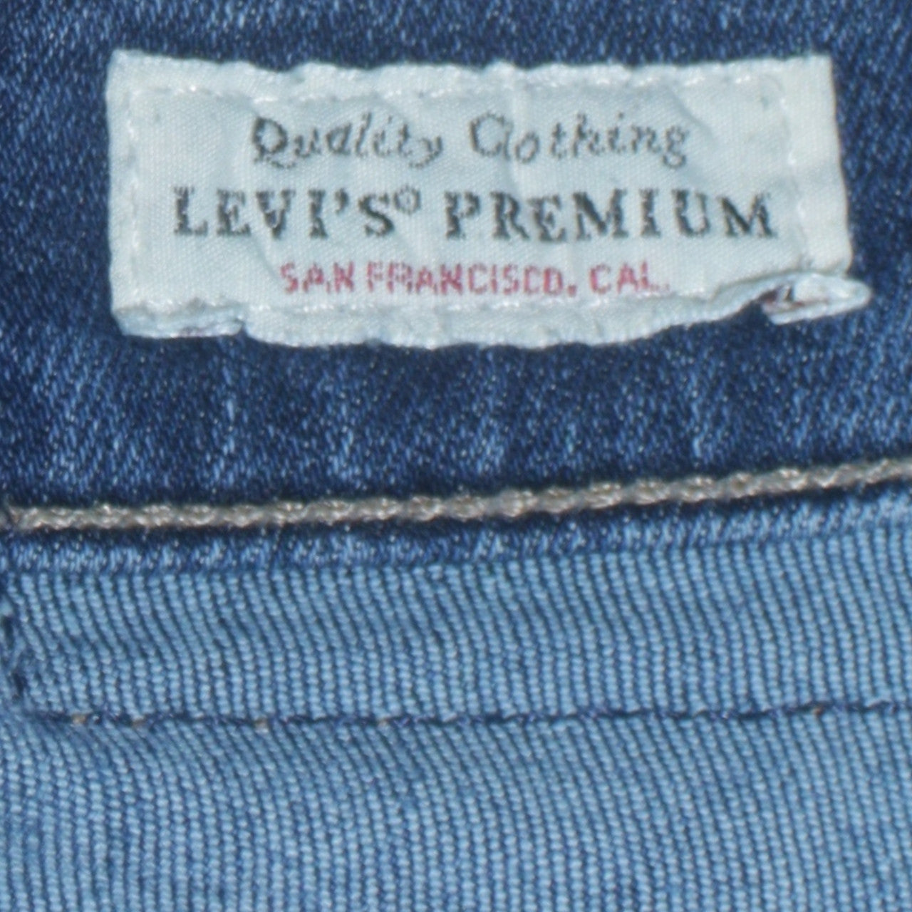 Levi's Women's Blue High Rise Mile High Super Skinny Jeans Size 28