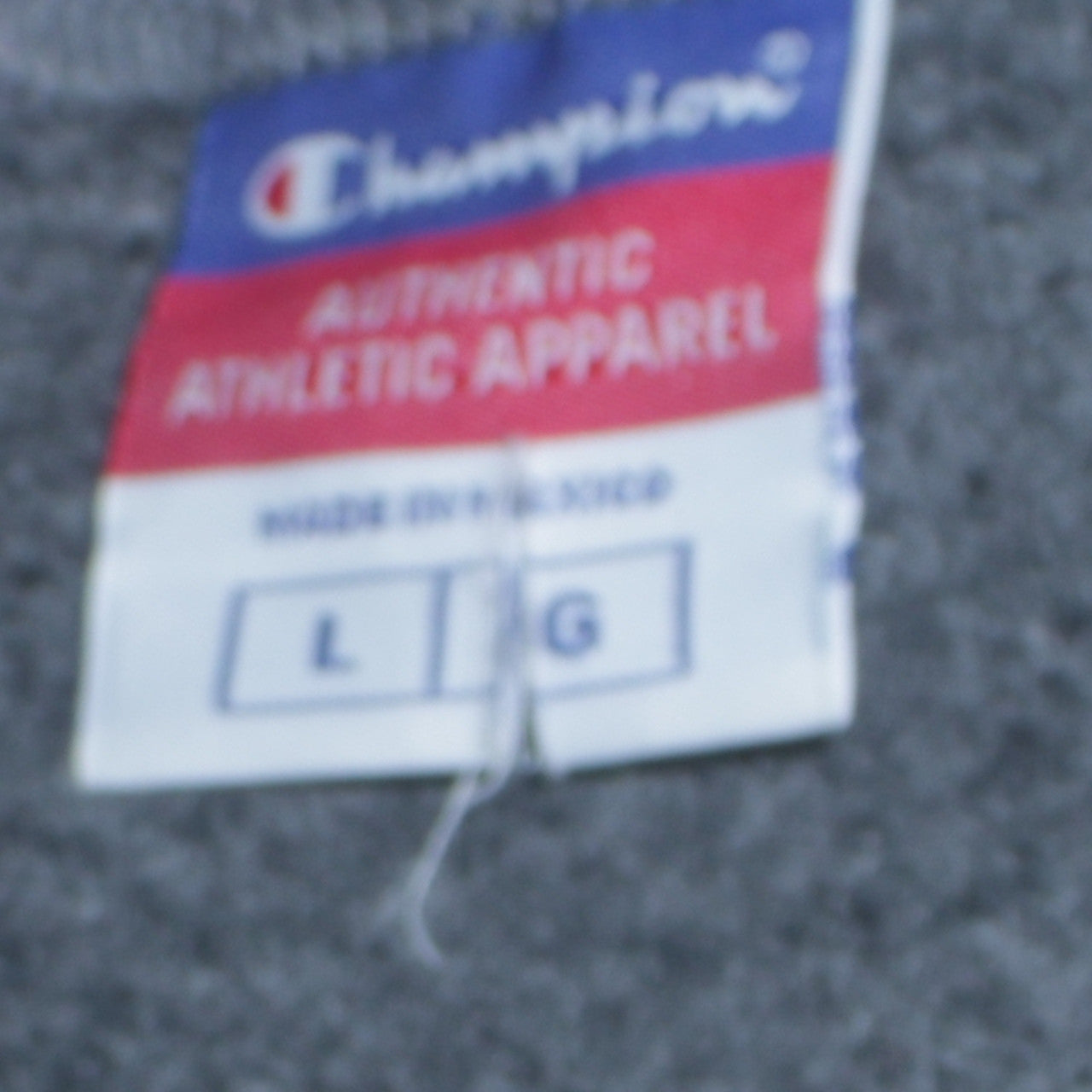 Champion Men’s Grey V-Neck Pullover Fleece Sweatshirt Size L