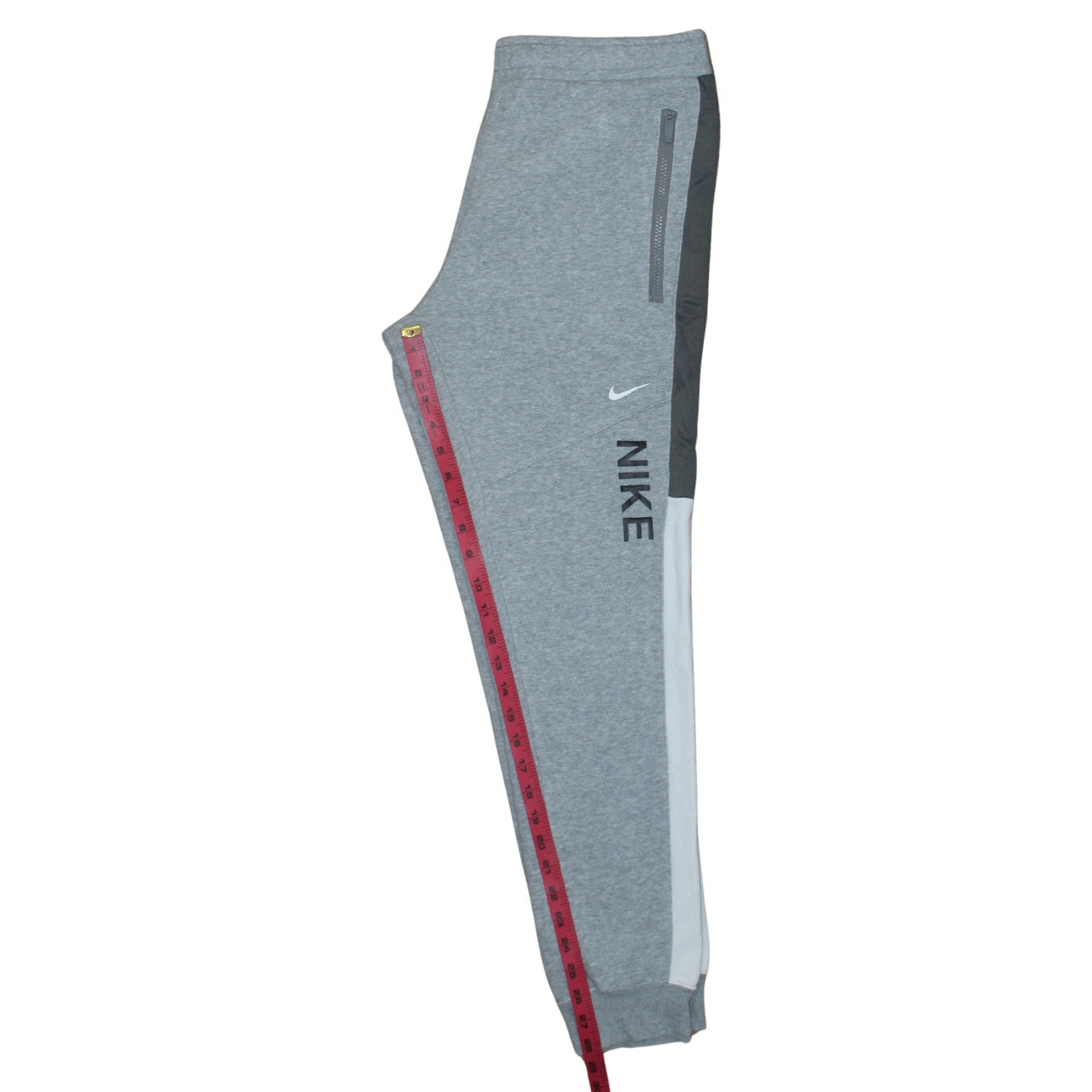 Nike Men's Grey Jogger Sweatpants Medium Elastic Waist Tapered Fit