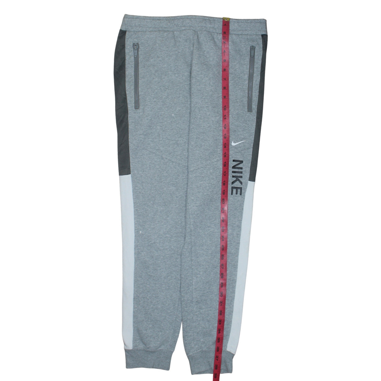 Nike Men's Grey Jogger Sweatpants Medium Elastic Waist Tapered Fit