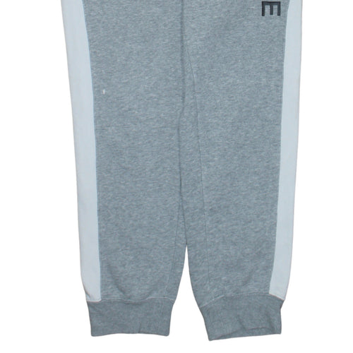 Nike Men's Grey Jogger Sweatpants Medium Elastic Waist Tapered Fit