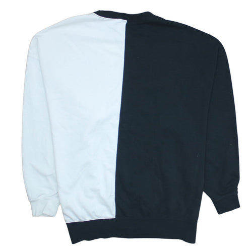 Nike Womens Black & White Pullover Sweatshirt XS Graphic Logo Crew Neck