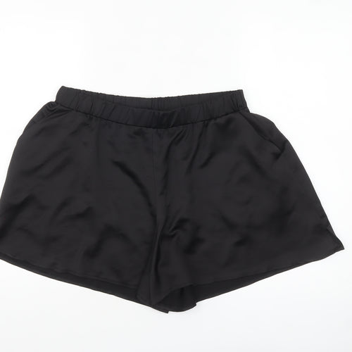 Collusion Women’s Black Regular Fit Satin Shorts Size 12
