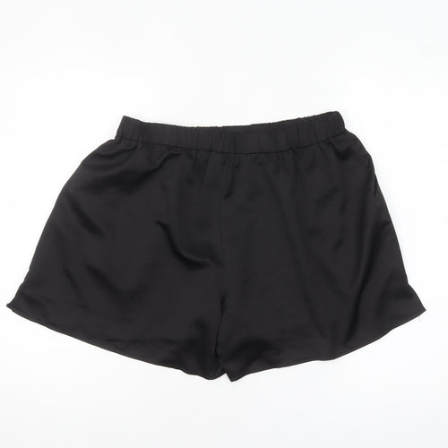Collusion Women’s Black Regular Fit Satin Shorts Size 12