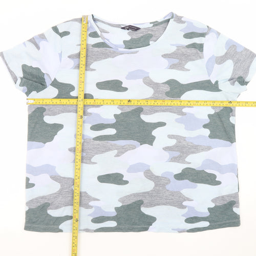 Marks and Spencer Men's Multicoloured Camouflage Regular Fit T-Shirt Size 20