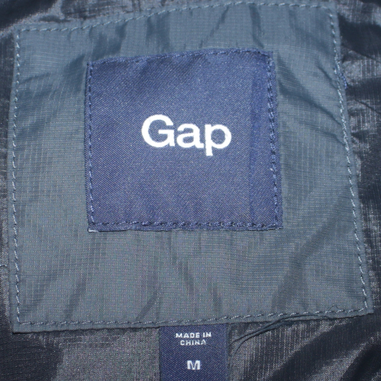 Gap Men's Grey Puffer Waistcoat M Regular Fit Lightweight
