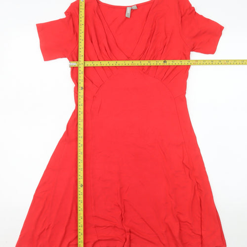 ASOS Women Red Fit & Flare Viscose Dress Size 12 Short Sleeve