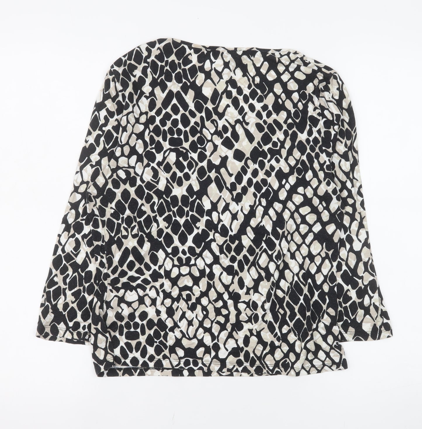 Precis Women’s Black Animal Print 3/4 Sleeve Jersey Top M