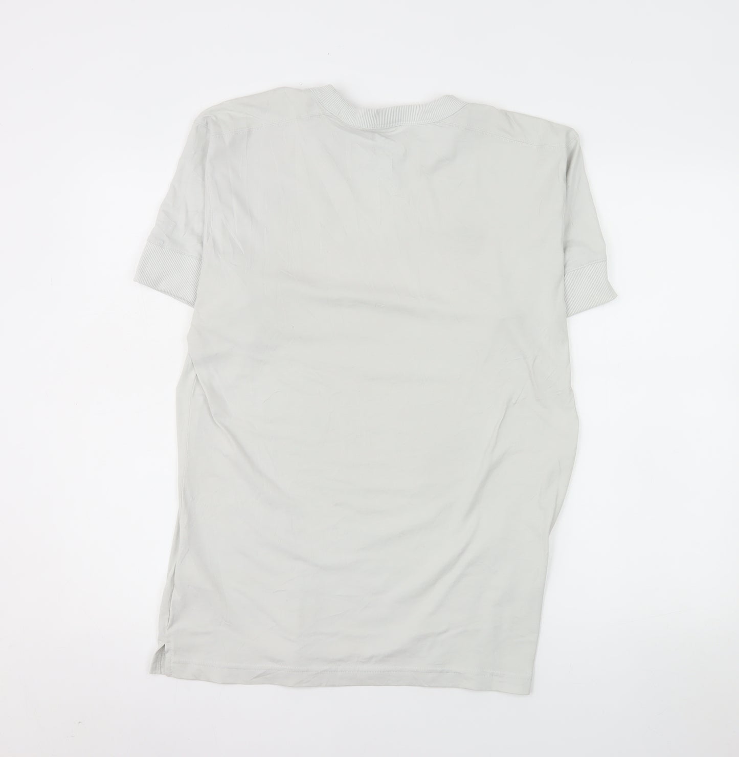 Umbro Men's White Short Sleeve Crew Neck Sports T-Shirt Size M