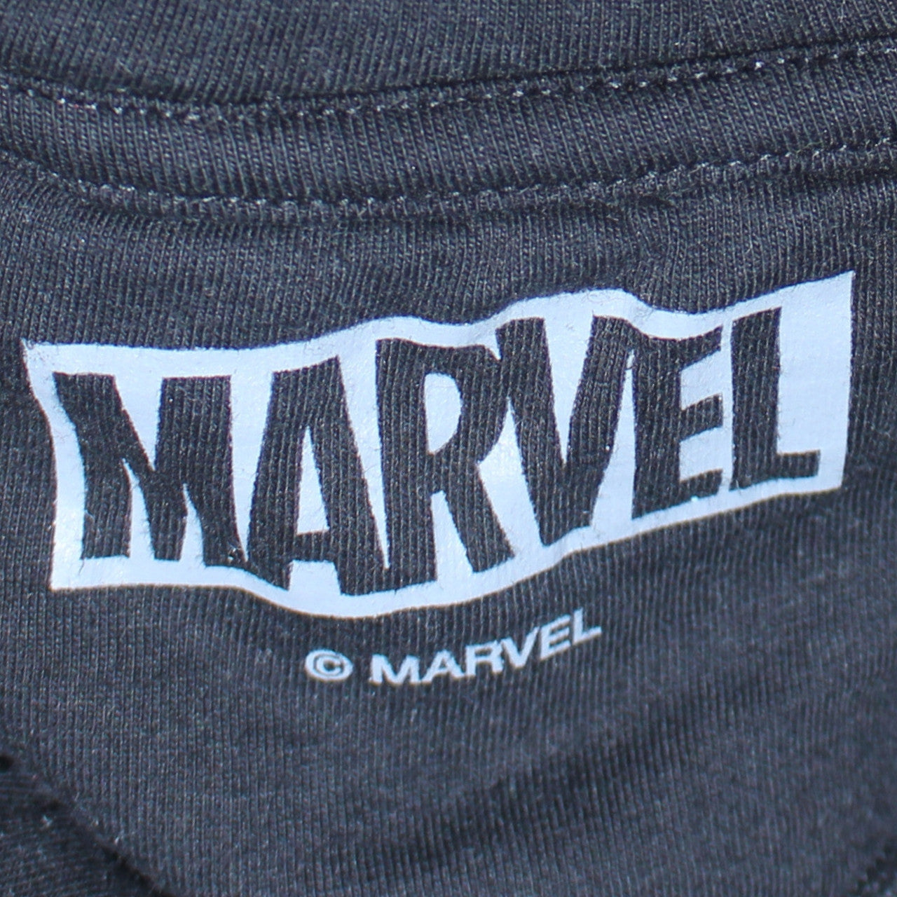 Marvel Men’s Black XL Pullover Hoodie Captain America Logo