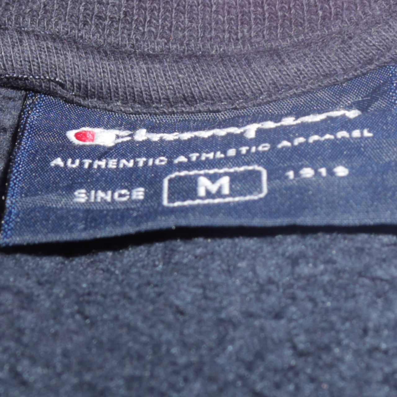 Champion Women Navy Blue Regular Fit Crew Neck Sweatshirt M