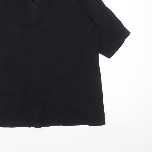 Isle Women Black Blouse Lace Collar Short Sleeve Size 18-20