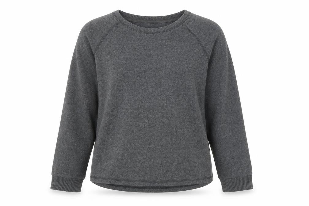 Front view of Karen Neuburger Women’s Grey jumper Medium Knit Long Sleeve