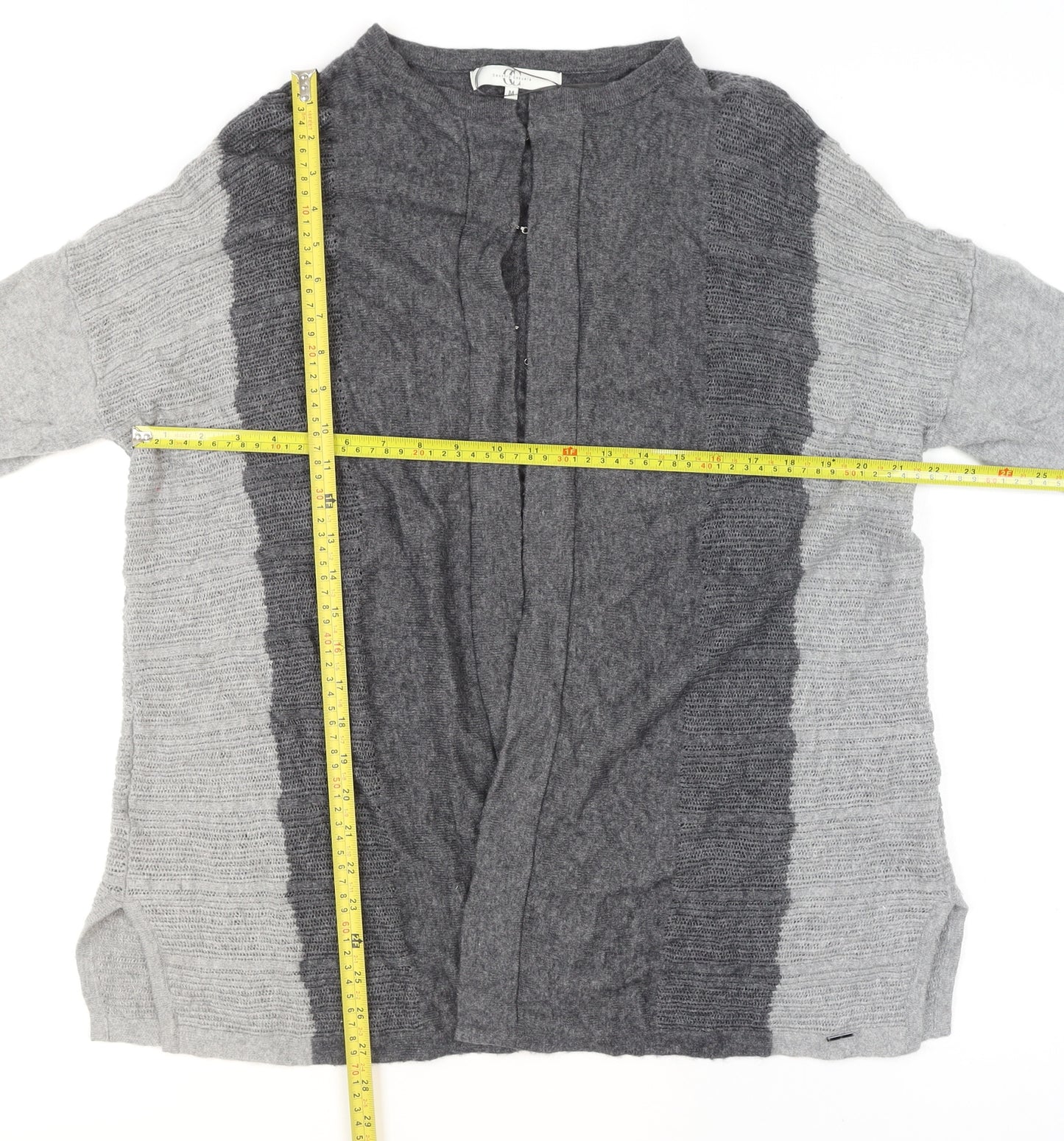 Country Casuals Women Grey Wool Blend Cardigan M Round Neck Knit