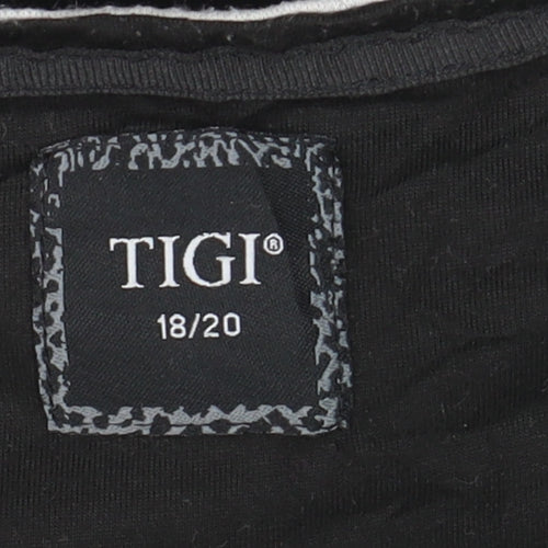 TIGI Women's Black Striped 3/4 Sleeve Jersey T-Shirt Size 18
