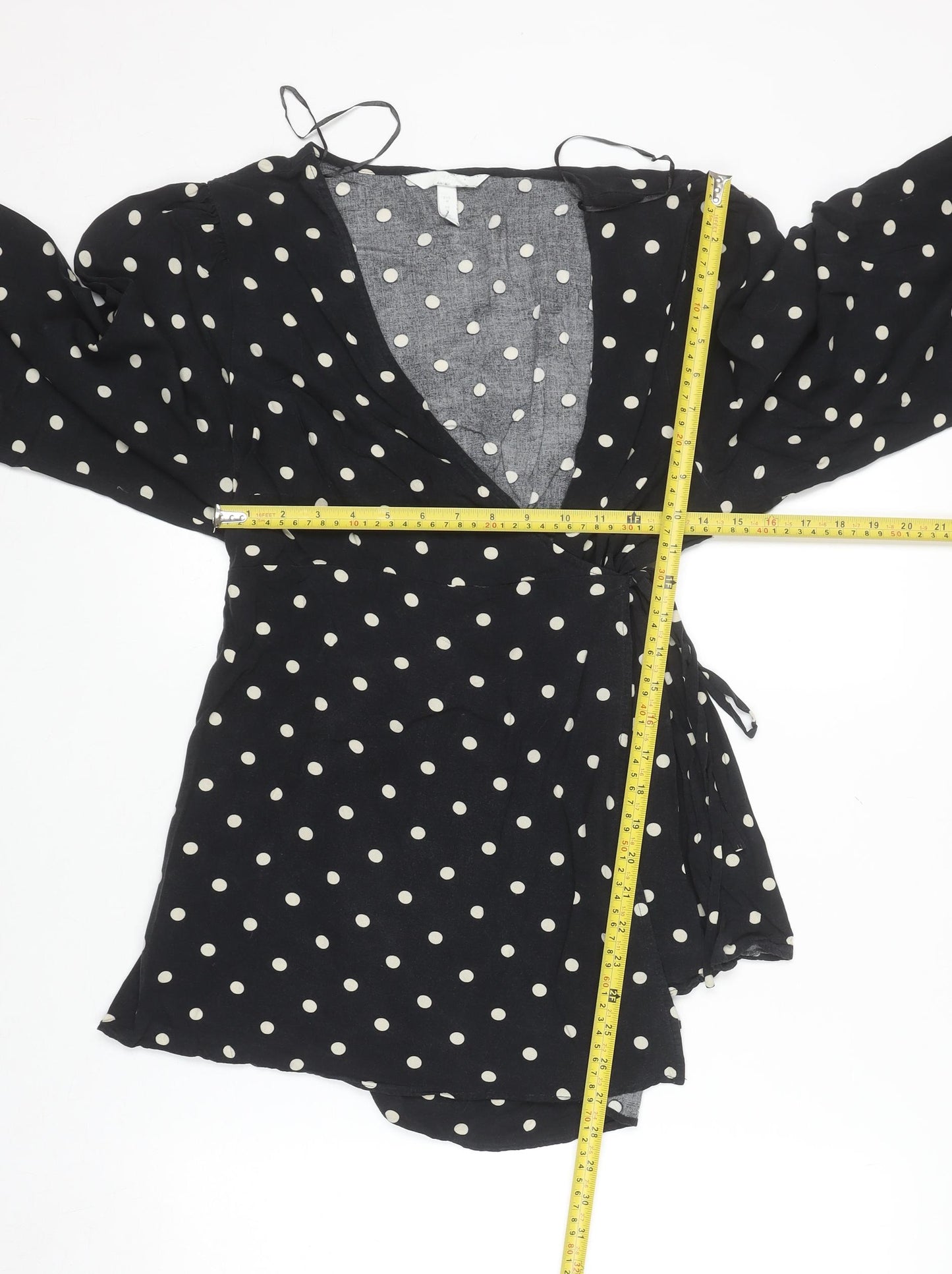 H&M Women’s Black Polka Dot Wrap Blouse Size M Long Sleeve V-Neck