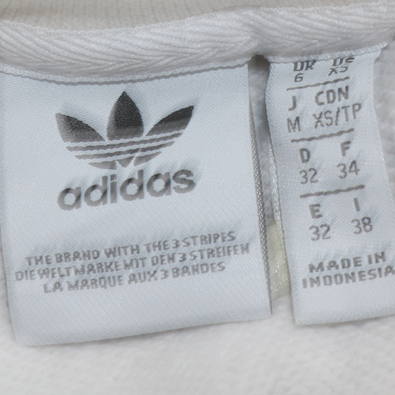 Adidas Womens White XS Crew Neck Pullover Sweatshirt Hearts & Clubs Design