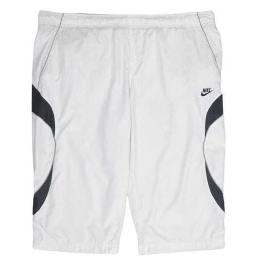 Nike Men's White L Regular Fit Sports Sweat Shorts