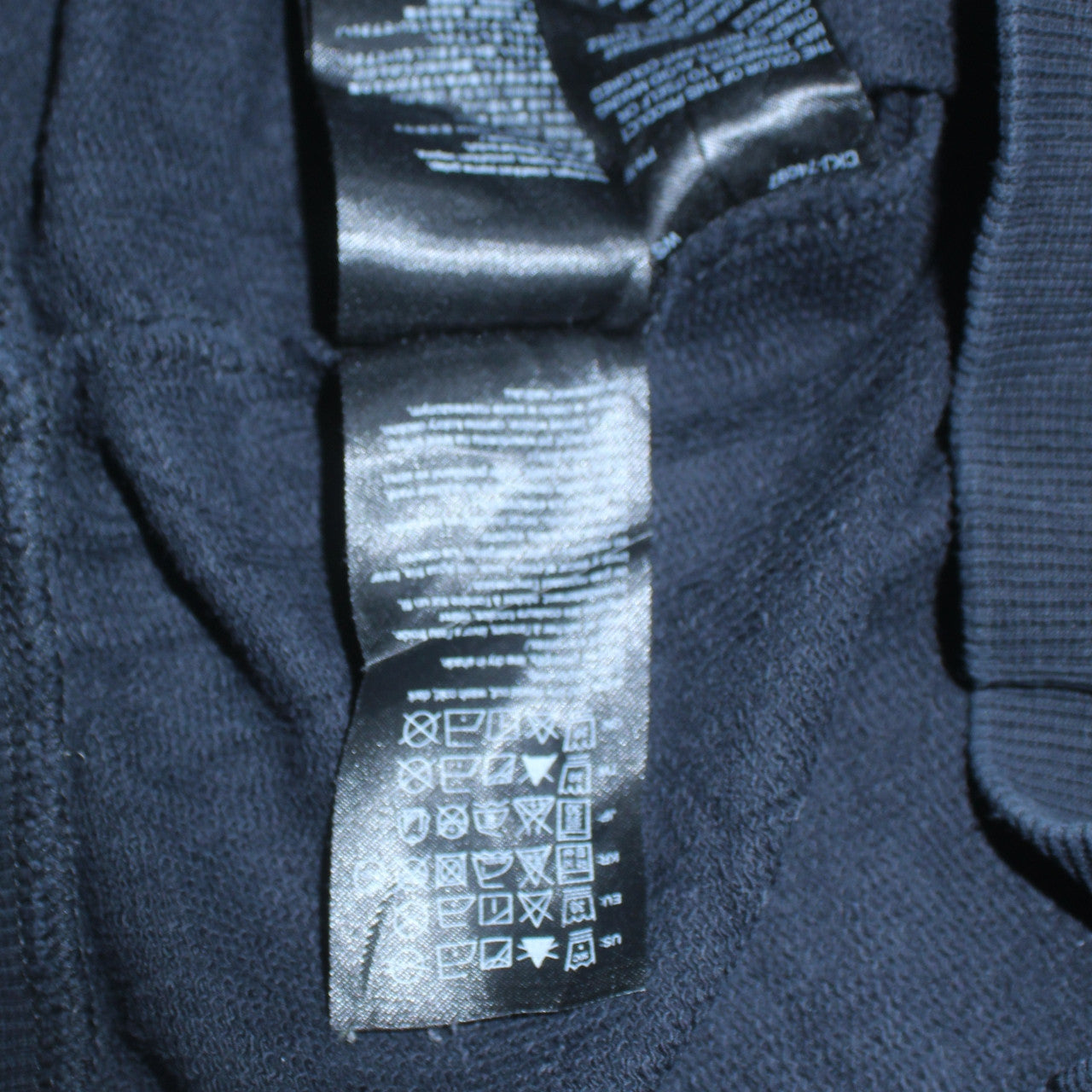 Calvin Klein Jeans Men's Black Small Crew Neck Sweatshirt