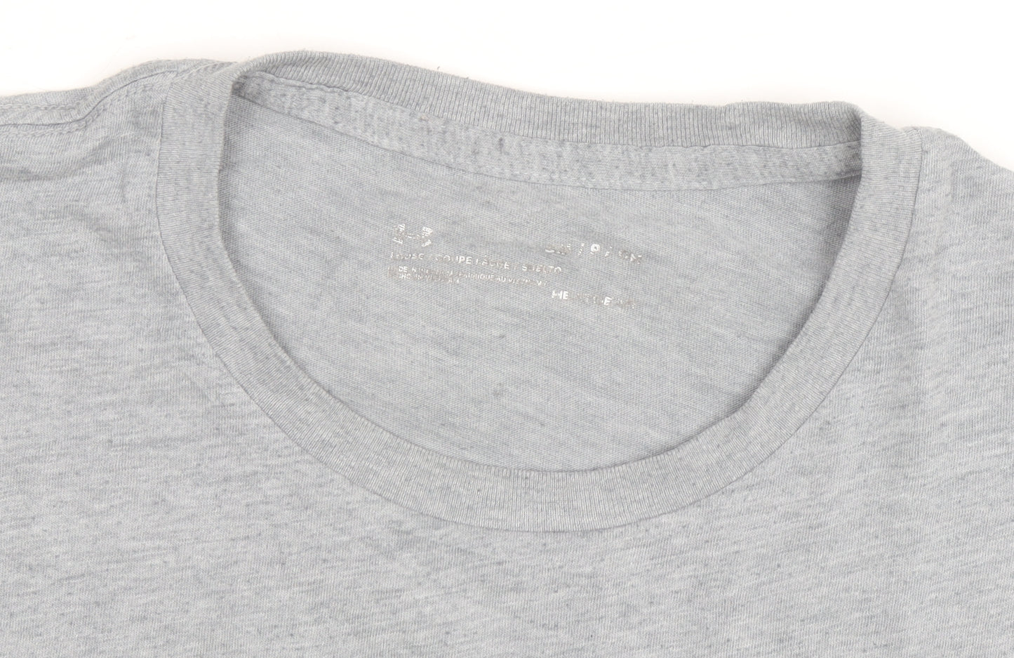 Under Armour Men's Grey Athletic T-Shirt Size L Moisture Wicking