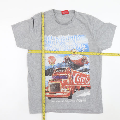 Coca-Cola Men's Grey Christmas Truck Graphic T-Shirt XL