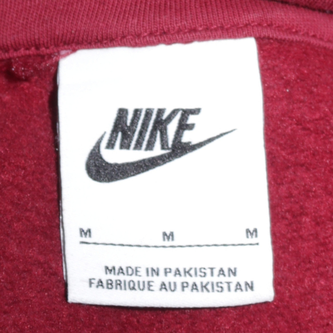 Nike Men's Red Pullover Hoodie Medium Fleece Sweatshirt