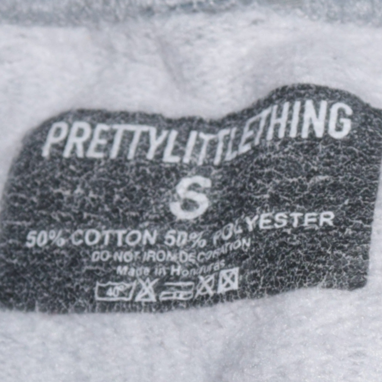 PrettyLittleThing Women's Grey California West Coast Sweatshirt Size S