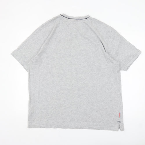 Slazenger Men's Grey V-Neck Short Sleeve Classic Fit T-Shirt XL