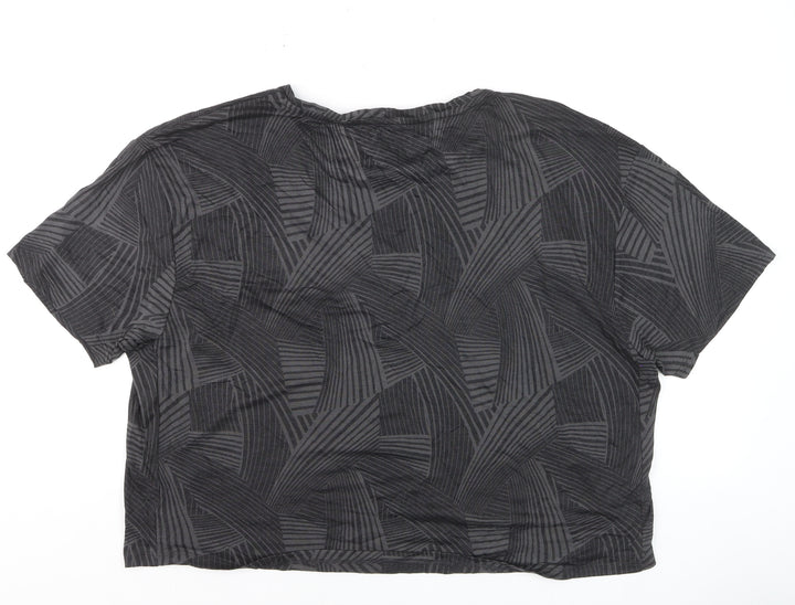 Marks and Spencer Goodmove Women’s Black Geometric Active T-Shirt Size 18
