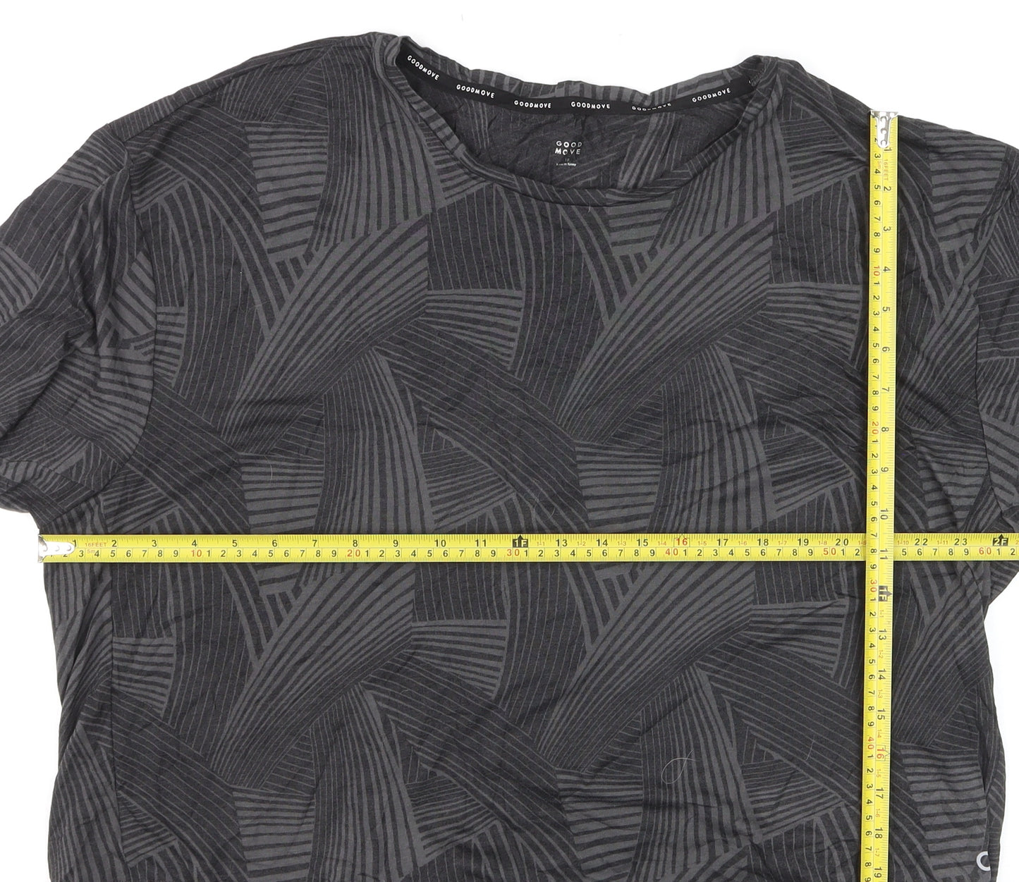 Marks and Spencer Goodmove Women’s Black Geometric Active T-Shirt Size 18