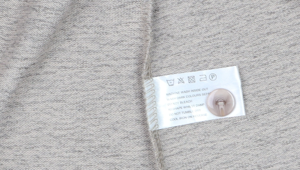 TIGI Women Beige Sleeveless Knit Cardigan Size 14/16