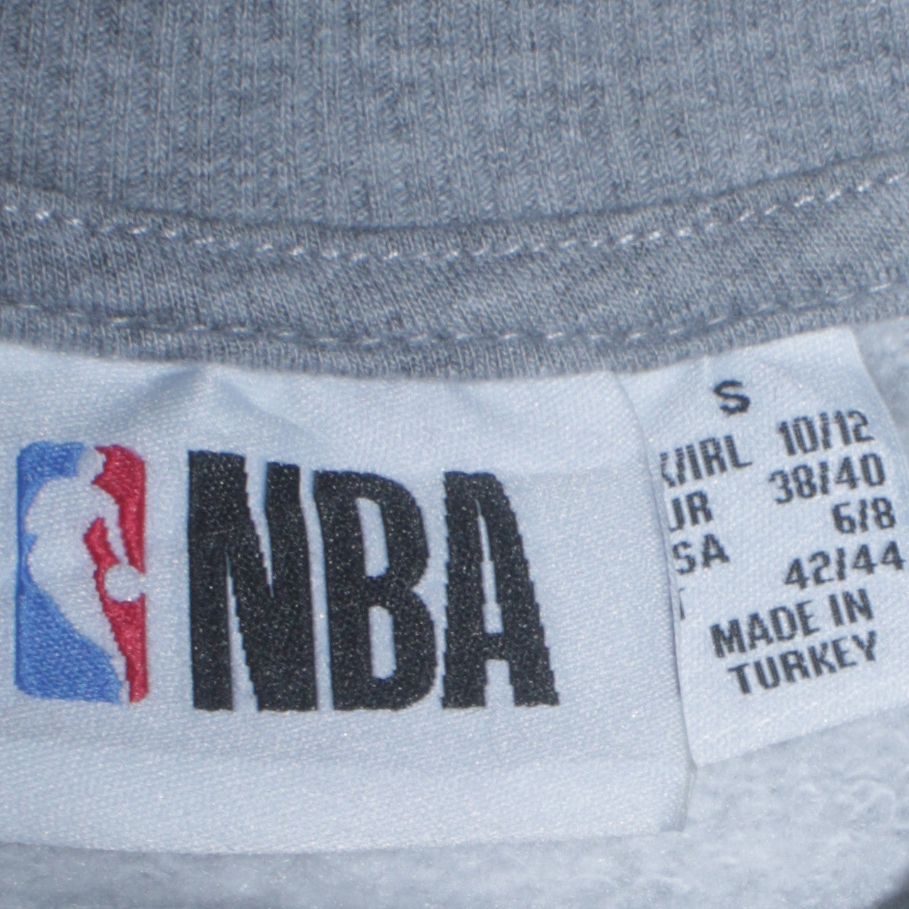 NBA Los Angeles Lakers Grey Women's Small Crew Neck Sweatshirt