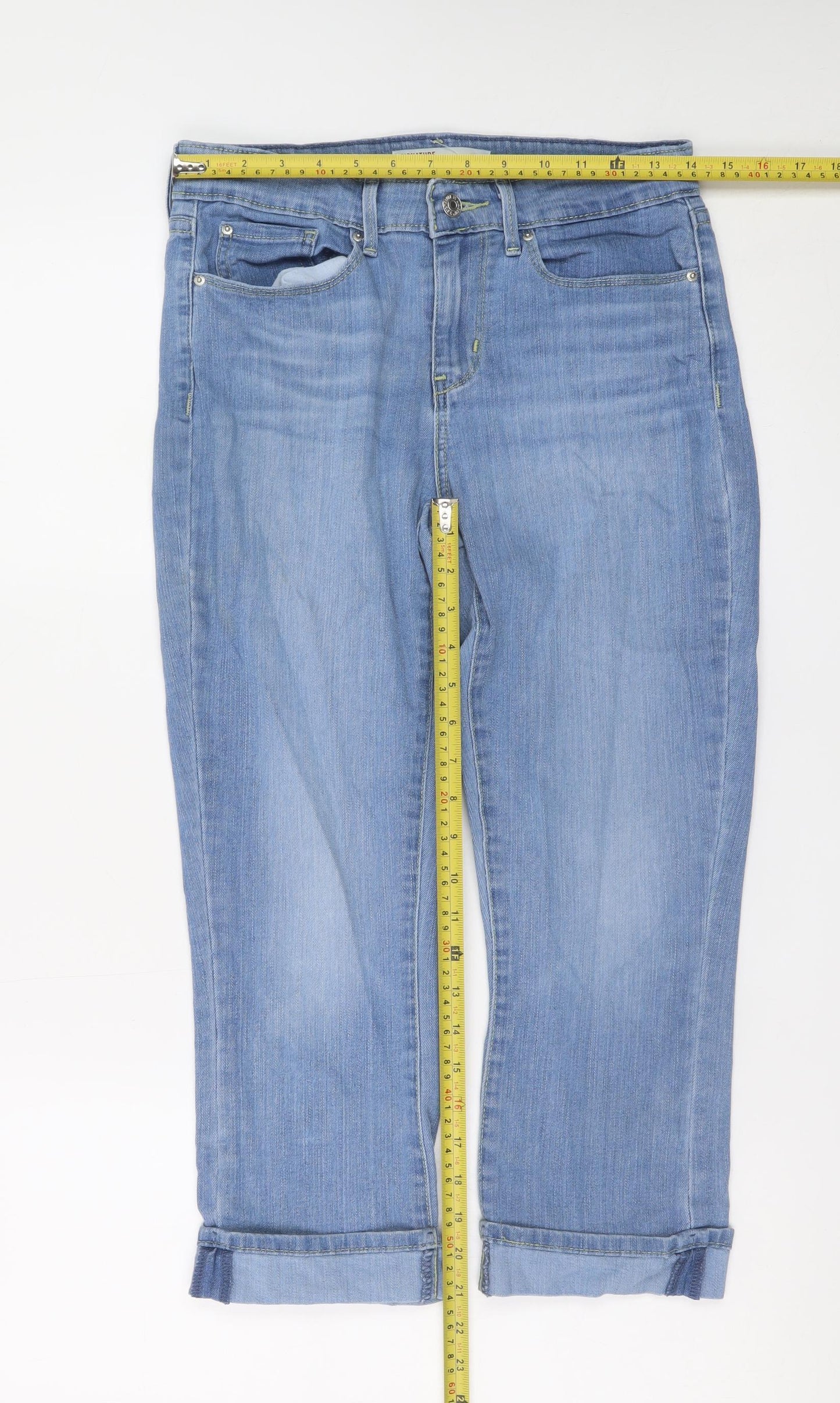 Levi Strauss Women’s Blue Cropped Regular Fit Denim Jeans Size 4