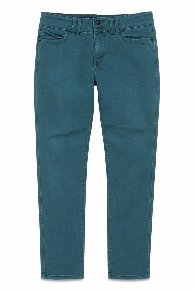 Front view of Levi's Women's Green Mid Rise Skinny Jeans Size 8M